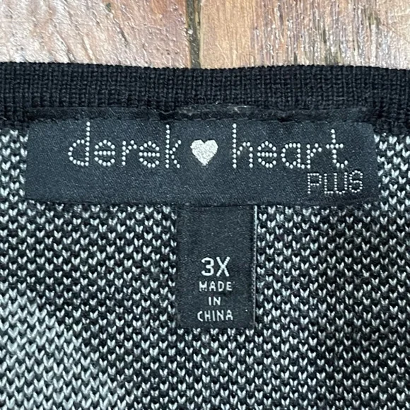 Derek Heart Black and White Long Sleeve Dress - Picture 8 of 12